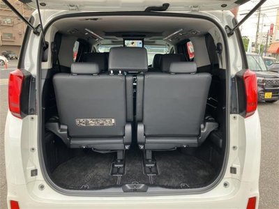 TOYOTA ALPHARD - 7