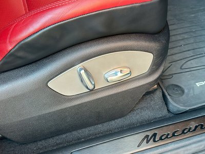2024 Porsche MACAN 缩略图 32