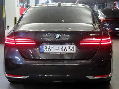 BMW 5 SERIES - 6