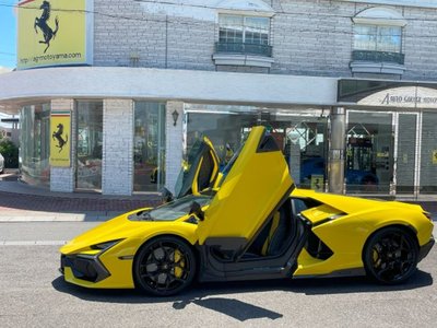 LAMBORGHINI REVUELTO - 8