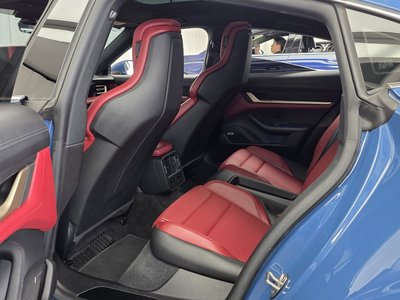 2021 Porsche TAYCAN thumbnail 16