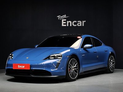 2021 Porsche TAYCAN photo 1