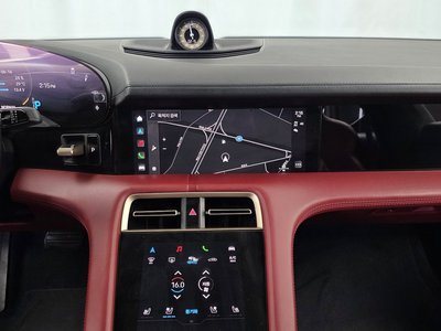2021 Porsche TAYCAN thumbnail 20