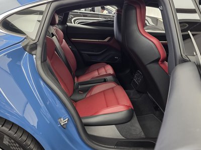 2021 Porsche TAYCAN thumbnail 18