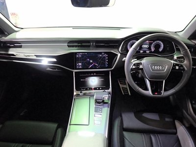 AUDI A6 - 6