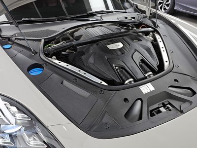 PORSCHE PANAMERA - 7