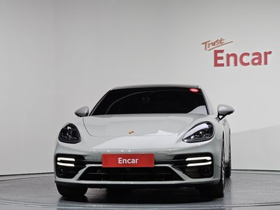 PORSCHE PANAMERA - 2