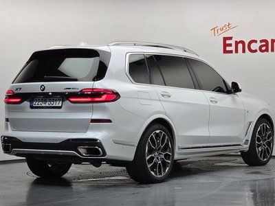 صورة 3 لـ 2025 BMW X7