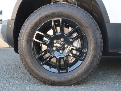 LAND ROVER DEFENDER - 4