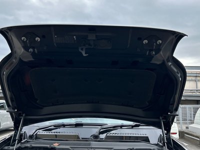 LAND ROVER DEFENDER 90 X DYNAMIC HSE P300 - 10