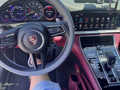 PORSCHE PANAMERA - 4