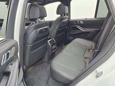 2025 BMW X5 — миниатюра 17
