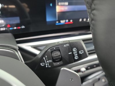 2025 BMW X5 — миниатюра 36