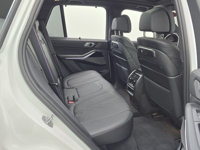 2025 BMW X5 — миниатюра 26