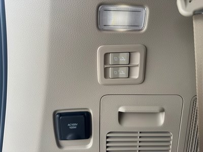 2025 Toyota LAND CRUISER 300 — фото 8