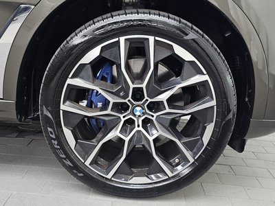 2025 BMW X7 照片 8