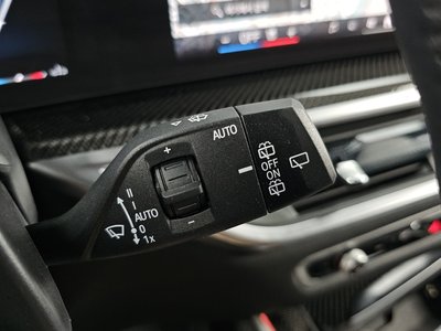 2025 BMW X7 thumbnail 28