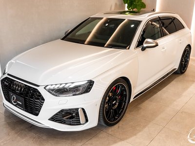 AUDI RS4 - 8
