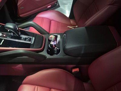 2020 Porsche CAYENNE — миниатюра 19