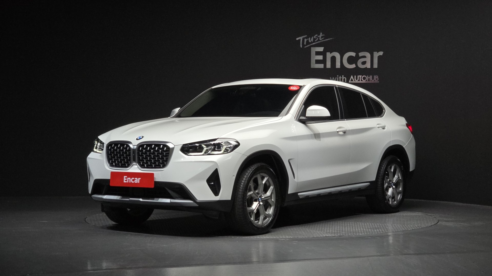 BMW X4 - View 1