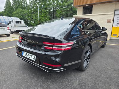 GENESIS G80 (RG3) - 9