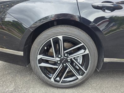 GENESIS G80 (RG3) - 5