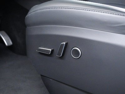 2024 Tesla MODEL X 照片 9