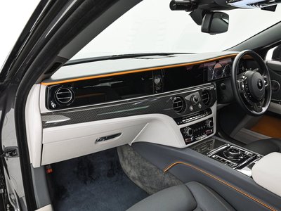 2022 ROLLS-ROYCE GHOST — миниатюра 16