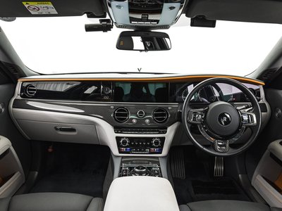 2022 ROLLS-ROYCE GHOST — миниатюра 17