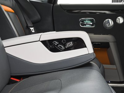2022 ROLLS-ROYCE GHOST — миниатюра 33