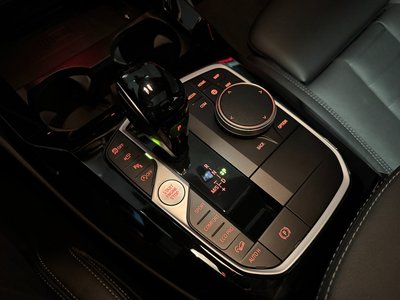 2025 BMW X4 — фото 9