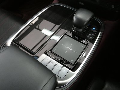 صورة مصغرة 37 لـ 2018 Lexus LS