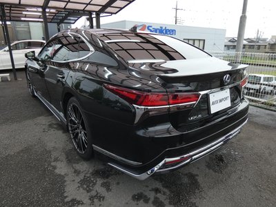 LEXUS LS - 4