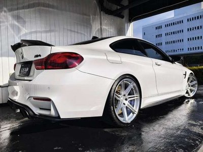 BMW M4 COUPE - 2