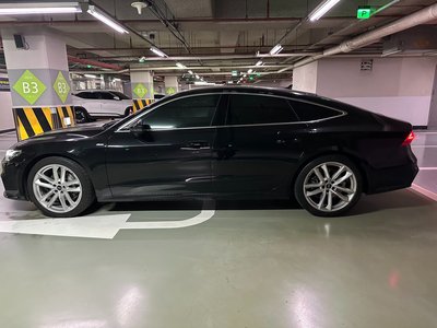 AUDI A7 - 4