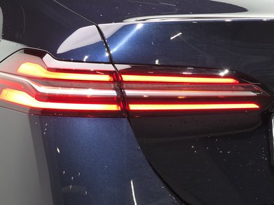 صورة 10 لـ 2025 BMW 5 SERIES