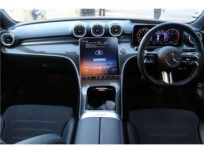 صورة 9 لـ 2021 Mercedes-BENZ C-CLASS