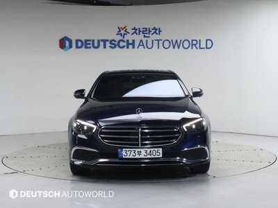 MERCEDES-BENZ E-CLASS - 2