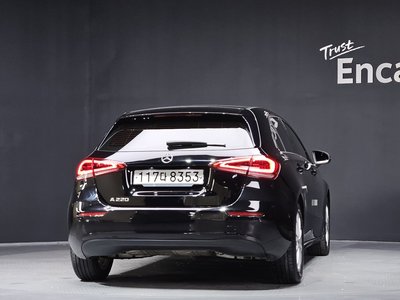 MERCEDES-BENZ A-CLASS - 3