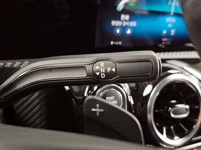 MERCEDES-BENZ A-CLASS - 9