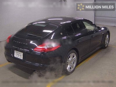 PORSCHE PANAMERA - 5