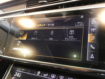 صورة مصغرة 87 لـ 2020 AUDI S8
