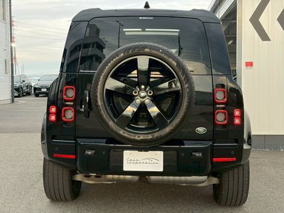 LAND ROVER DEFENDER - 7
