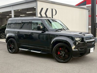 LAND ROVER DEFENDER - 8