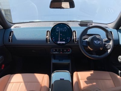 MINI MINI COUNTRYMAN - 2