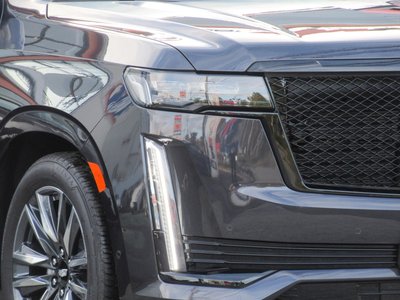 CADILLAC ESCALADE - 8