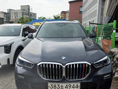 صورة 1 لـ 2020 BMW X5