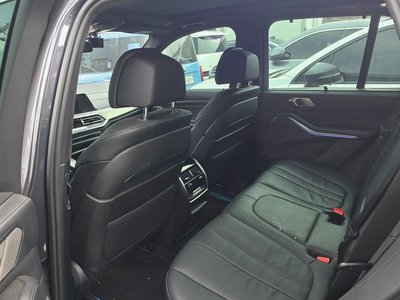 صورة 8 لـ 2020 BMW X5