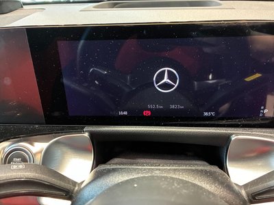 2026 Mercedes-BENZ GLB AMG — миниатюра 13