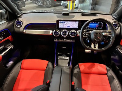 2026 Mercedes-BENZ GLB AMG — миниатюра 17